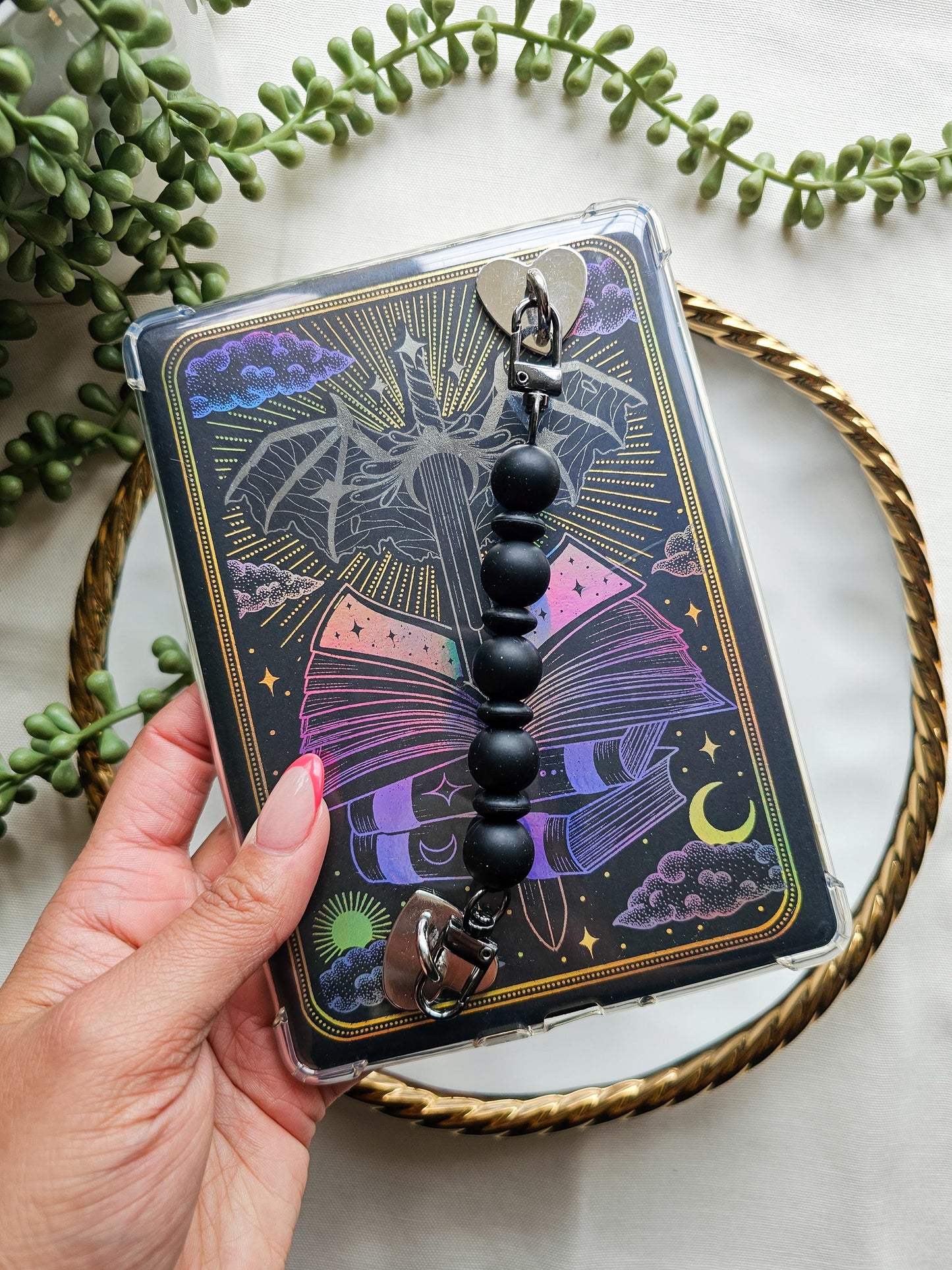 Minimalist Kindle Strap