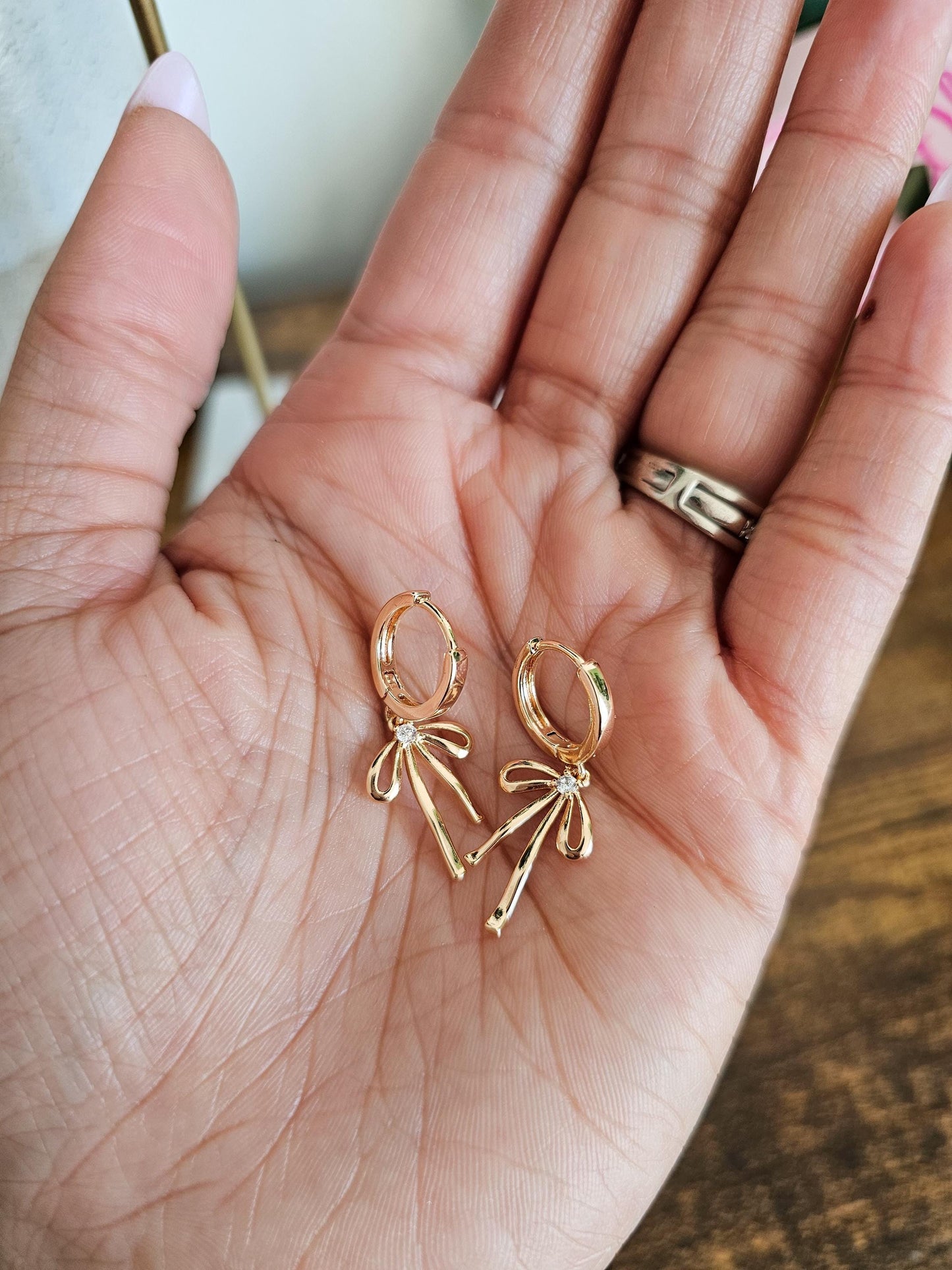 Gloria | Dainty Bow Huggie Earrings
