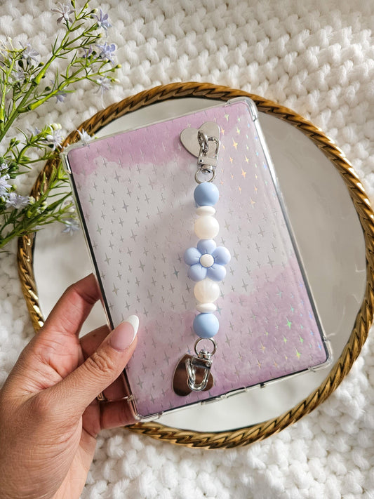 Blue Skies & Daisies Kindle Strap