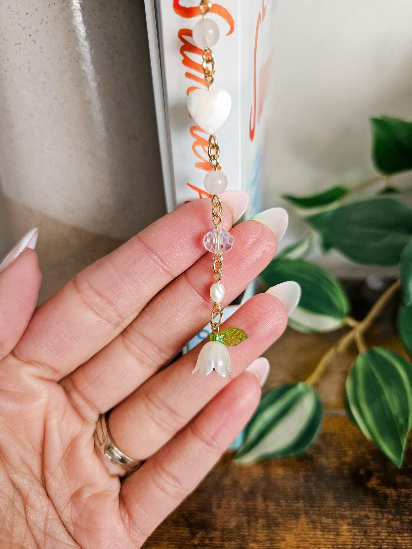 White Petals | Charm Bookmark