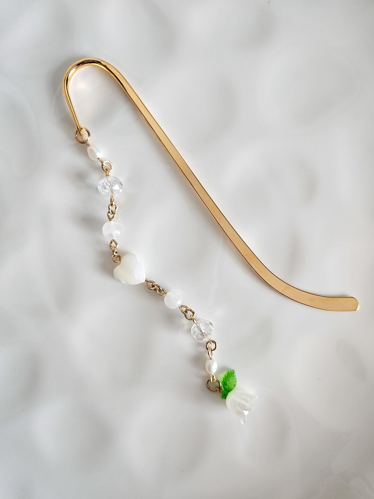White Petals | Charm Bookmark