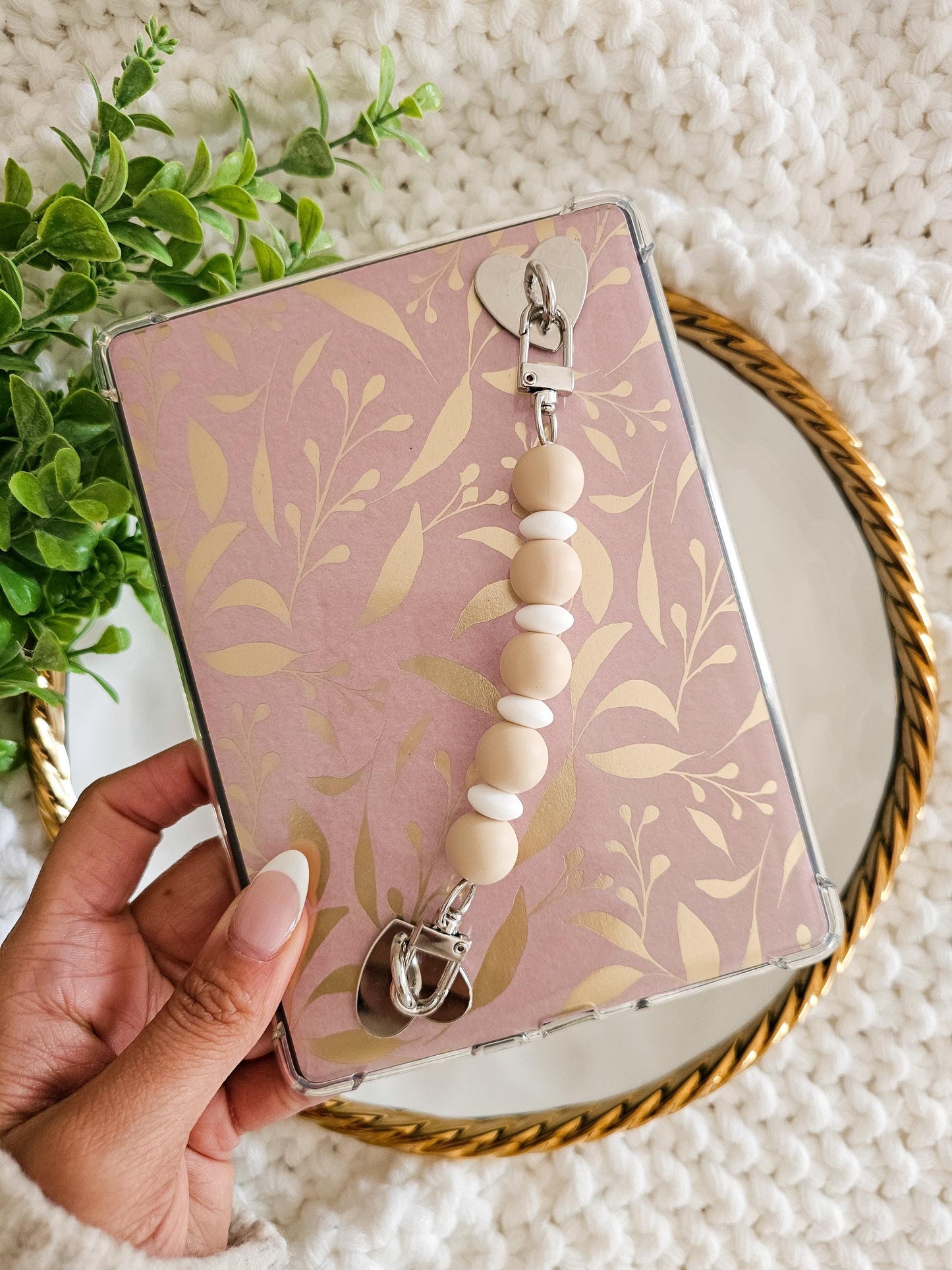 Minimalist Kindle Strap