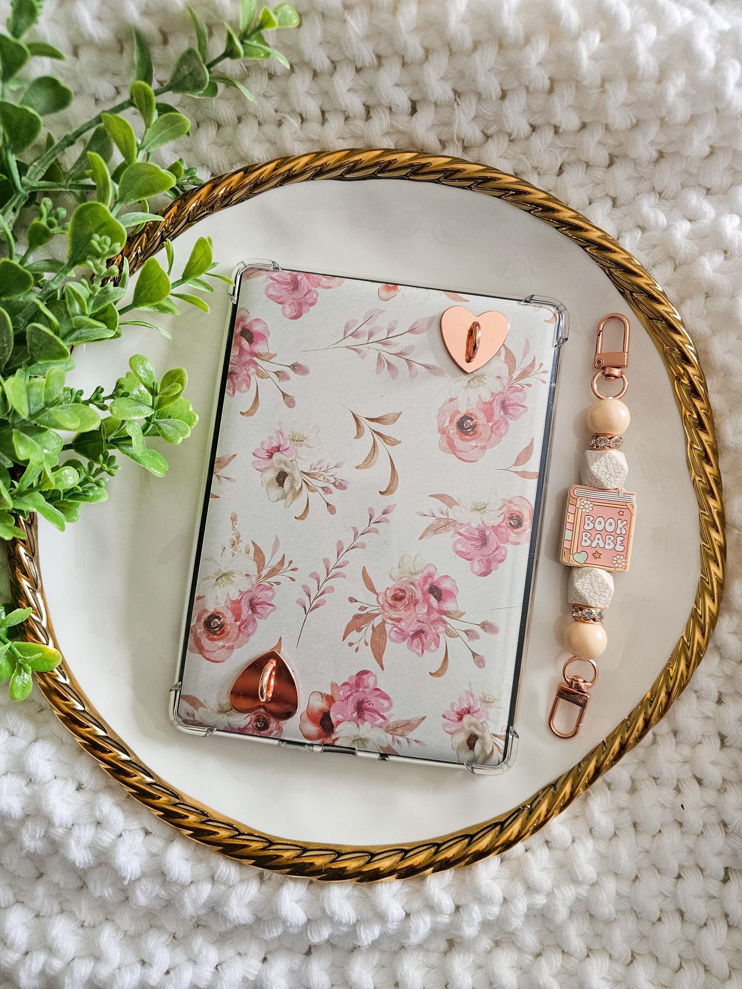 Book Babe Kindle Strap