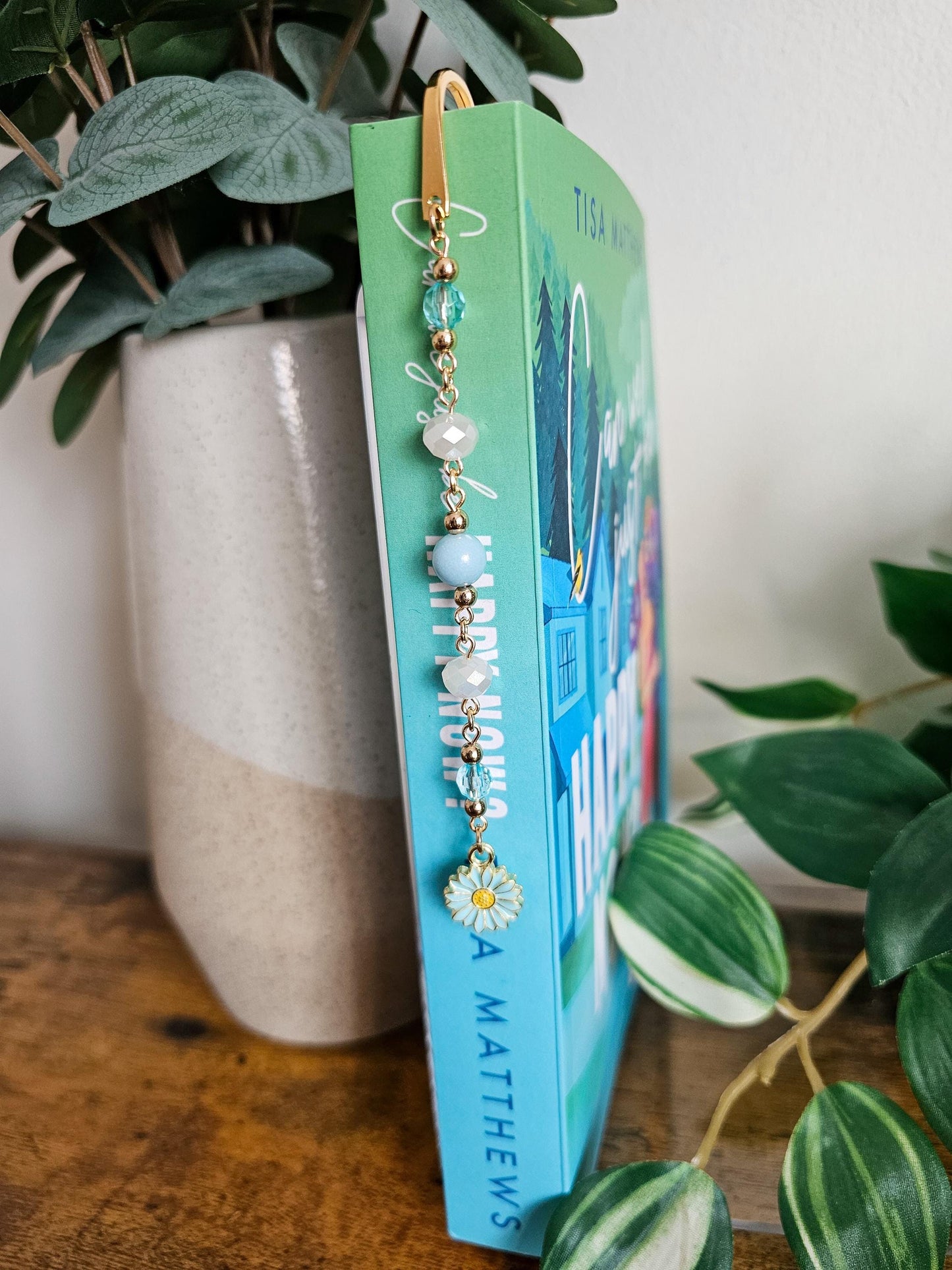 Blue Daisy Charm Bookmark