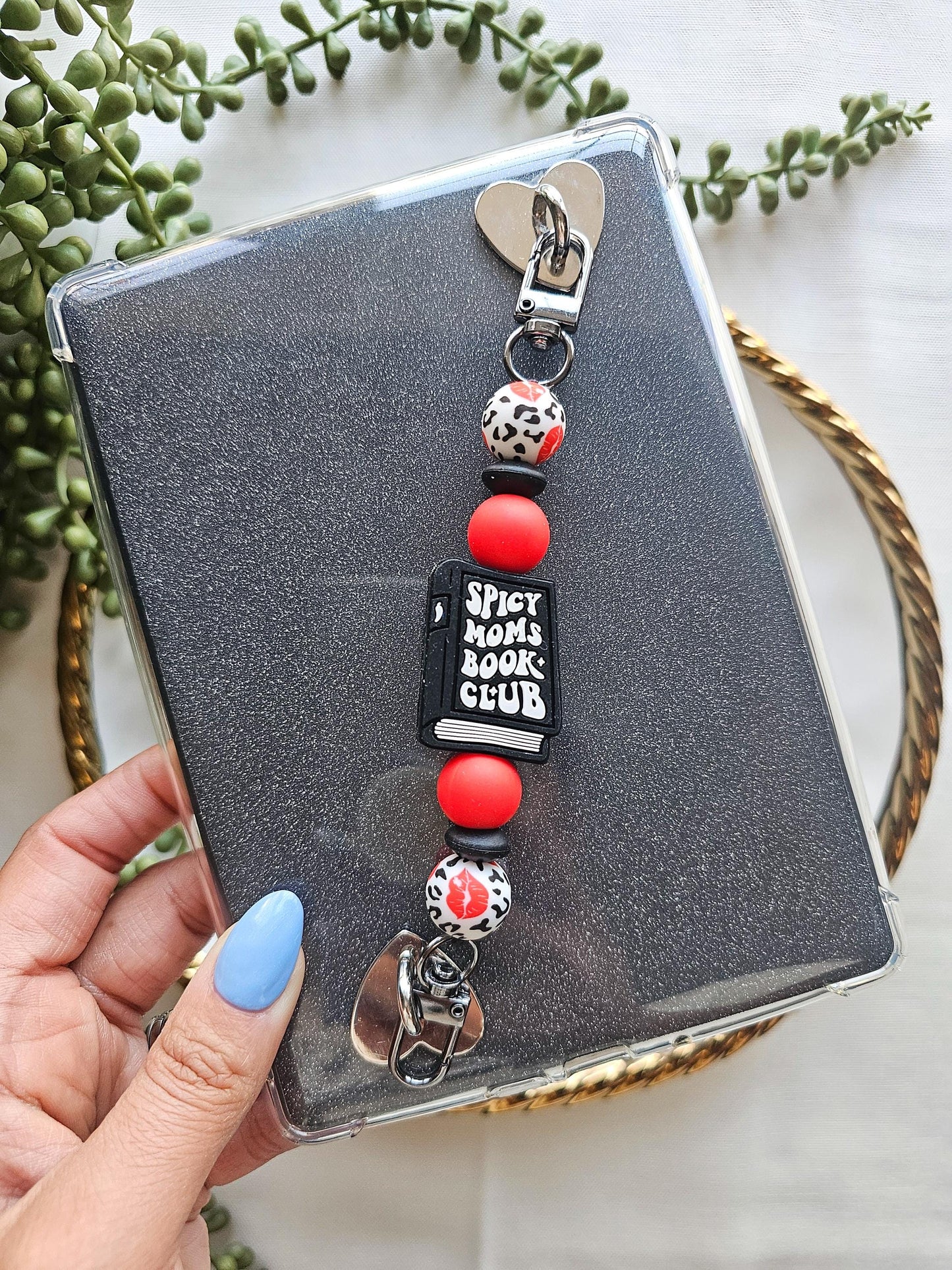 Spicy Moms Book Club Kindle Strap