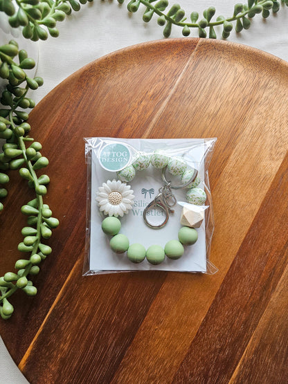 White Daisy and Eucalyptus Wristlet Keychain